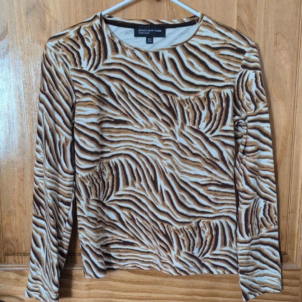Jones New York Graphic Brown Tan Fitted Blouse